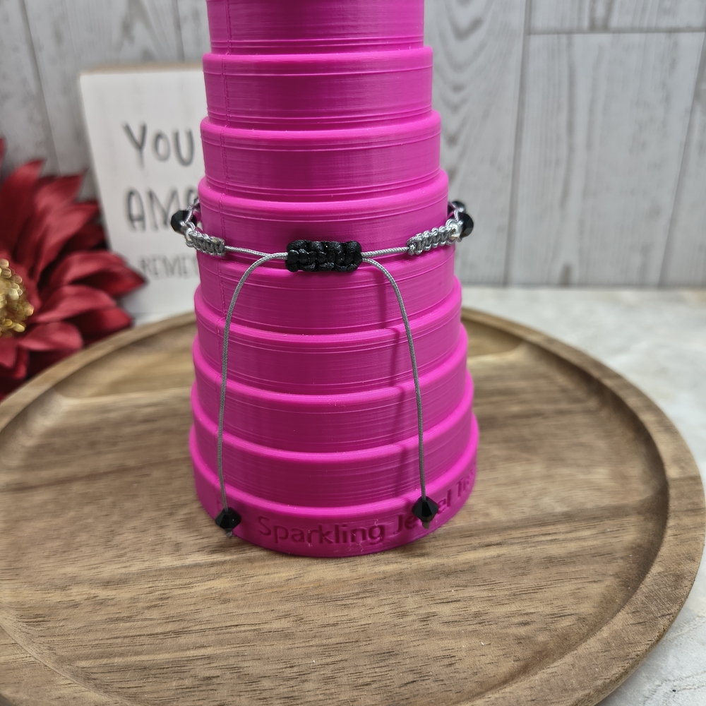 Elegant Black and Silver Beaded Bracelet - Picture 5 of 5